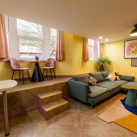 Aaron Wise - 51 Fitzhamon Apartments 卡迪夫 外观 照片